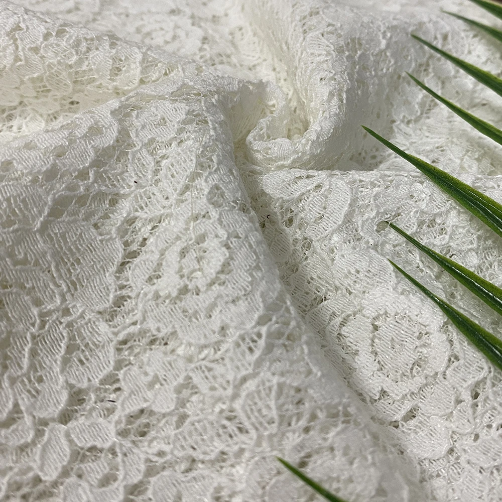 
Hot Sale Latest Textile Warp Knitting Plain 100%Polyester Dyed Lace Fabric For Dress 