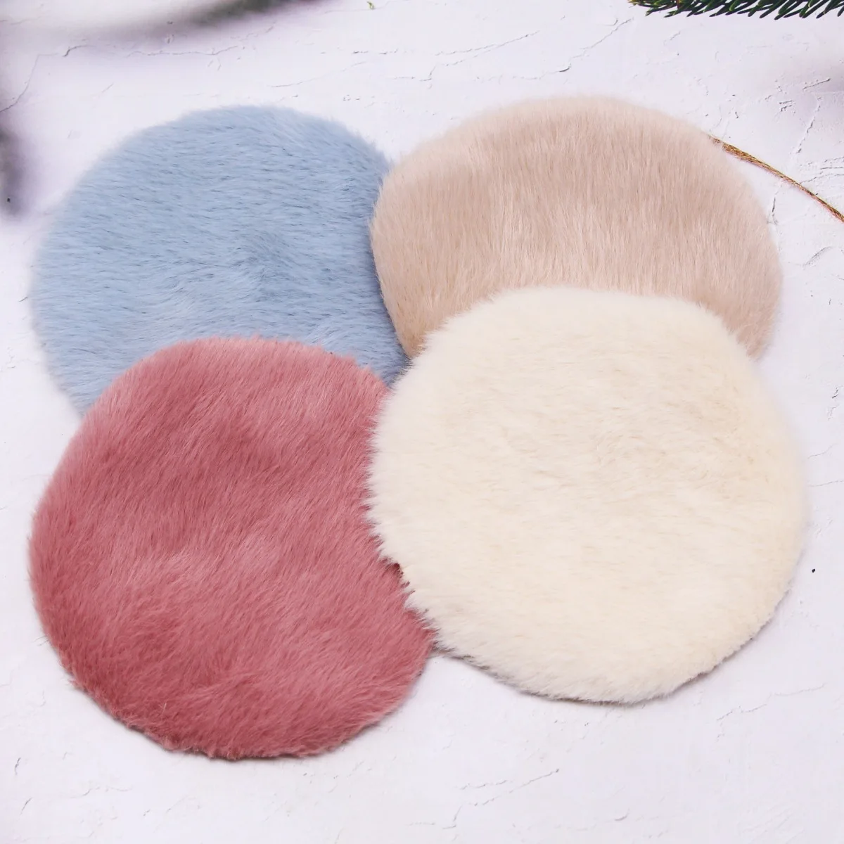 Soft 1/12 Scale Dollhouse Mini Plush Carpet Miniature Simulation Floor Mat Home Decoration Accessories