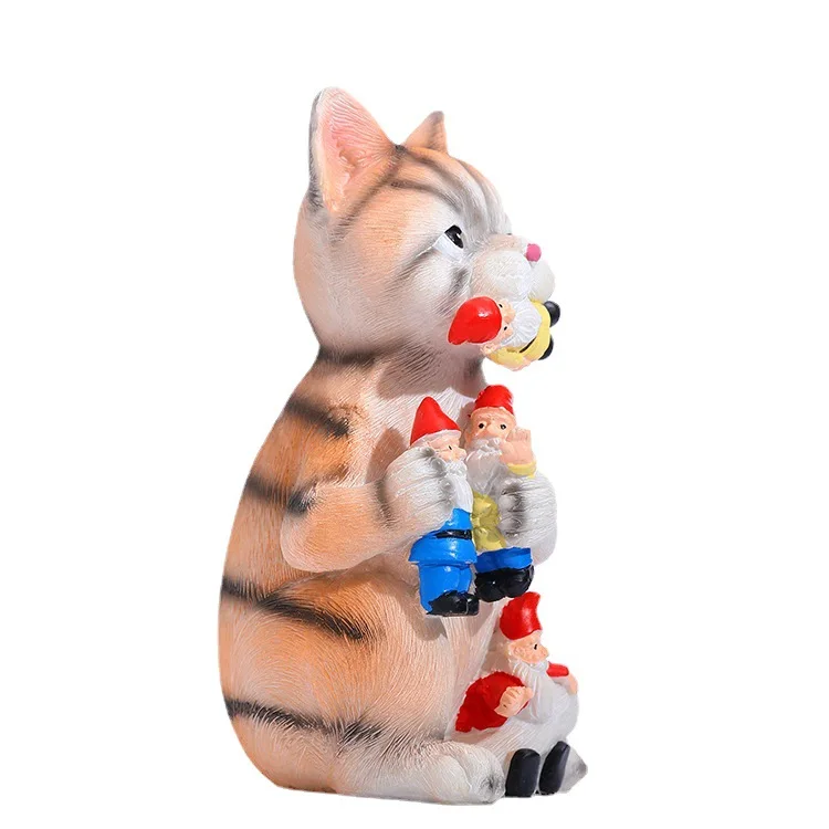 Modern garden sculpture Cats eat gnome folk crafts animal gnome resin cat statue
