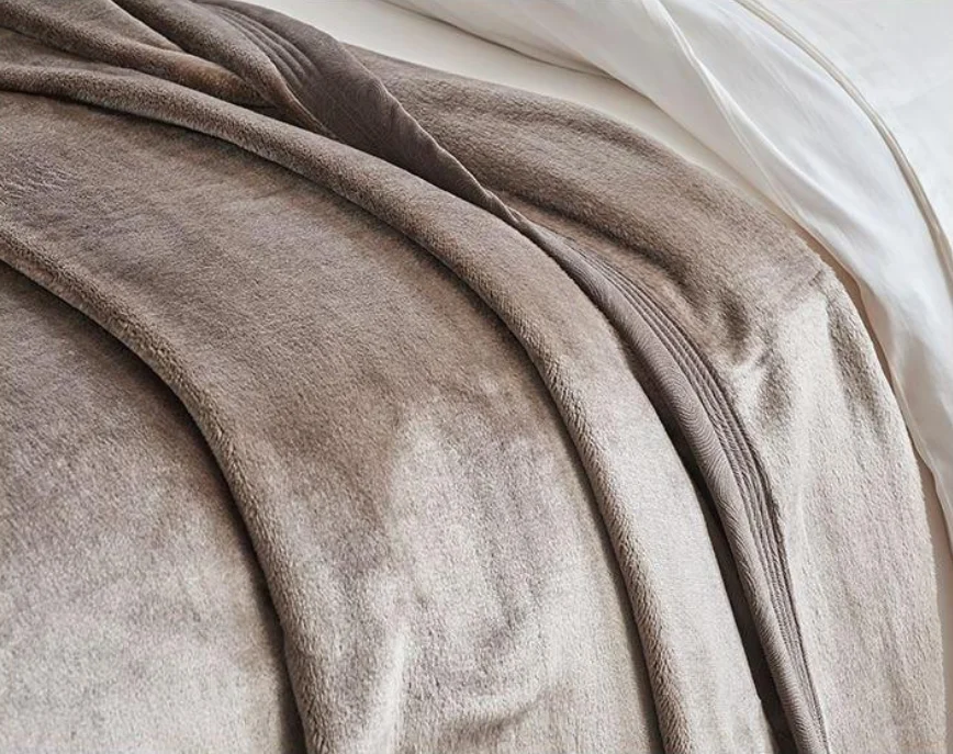 Cozy Fleece Throw Blankets Travel Camping Lightweight Super Soft Chair Blanket