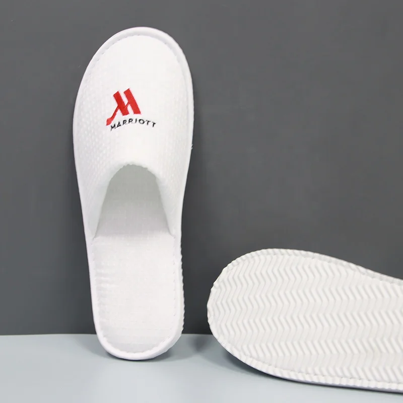hot selling hotel disposable slippers customize hotel shoes 5 star hotel amenities