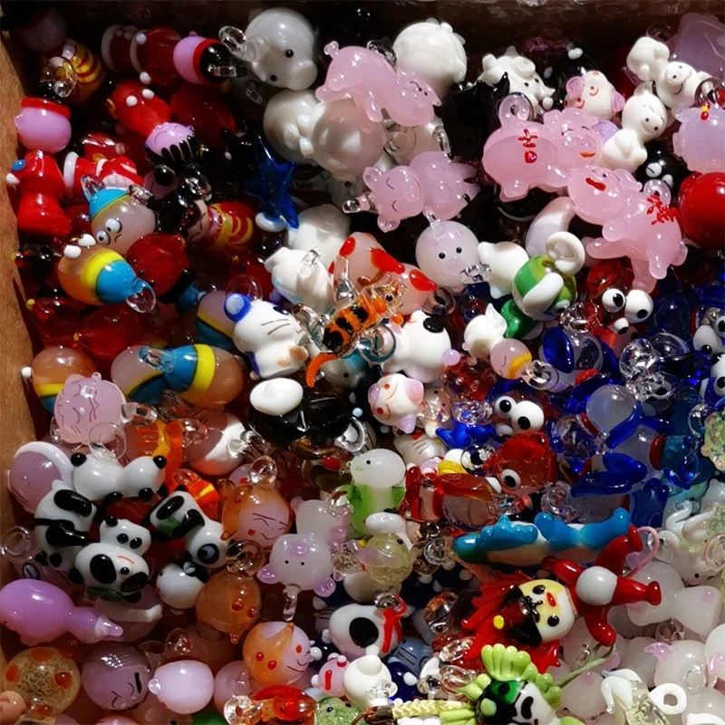 Custom Cute Small Cheap Japanese Cartoon Figurine Animal Miniature Sculpture Handmade Blown Crystal Lampwork Glass Figurines