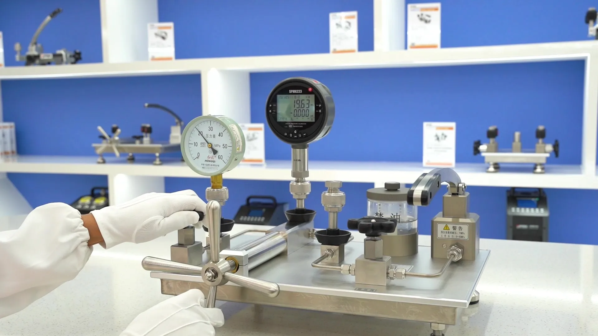 Metrology Instrument 1000bar pressure gauge comparator