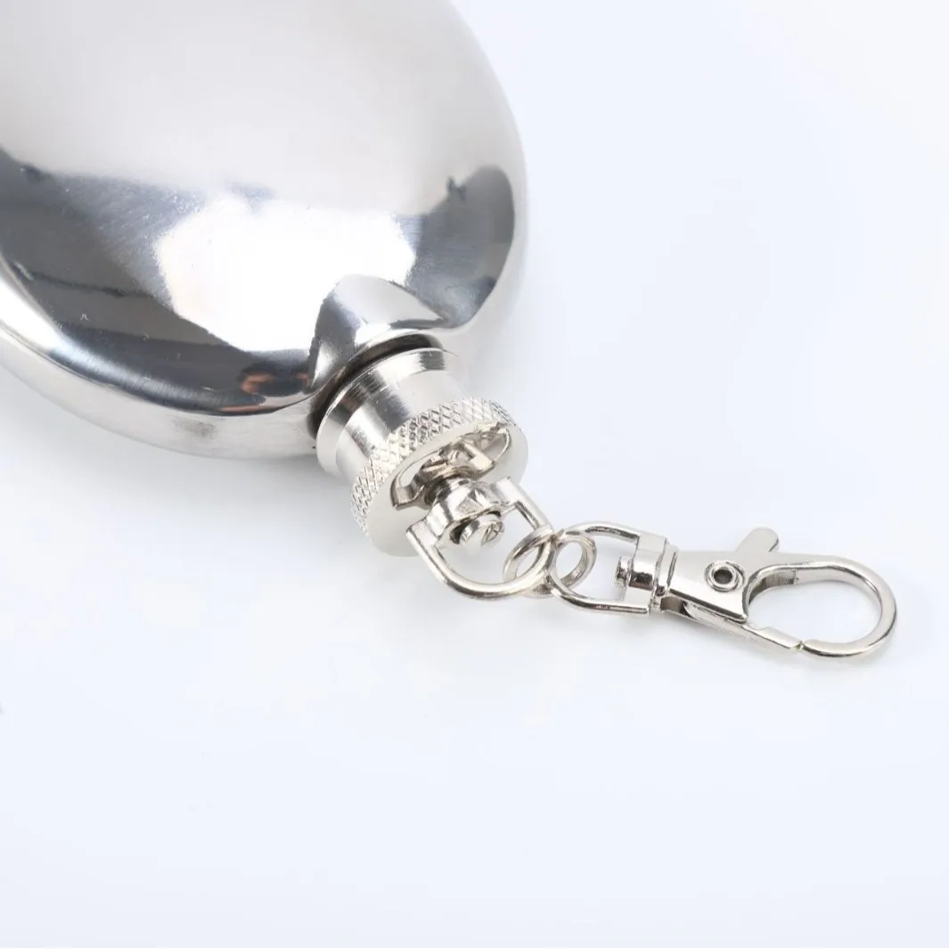 Factory Wholesale 2.5oz Mini Metal Hip Flask round Jewelry Shaped Keychain Pendant Modern Design Laser Logo for Giveaways Gifts