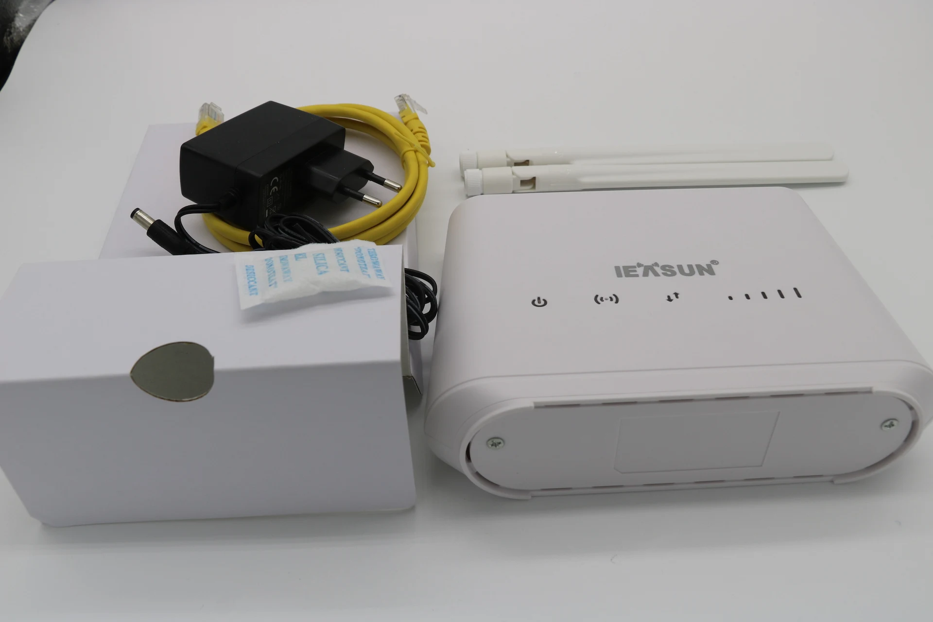 IEASUN A9S CPE Modem Wifi 4G Routers cheap  2000Mah 4G with Sim card Router Wifi