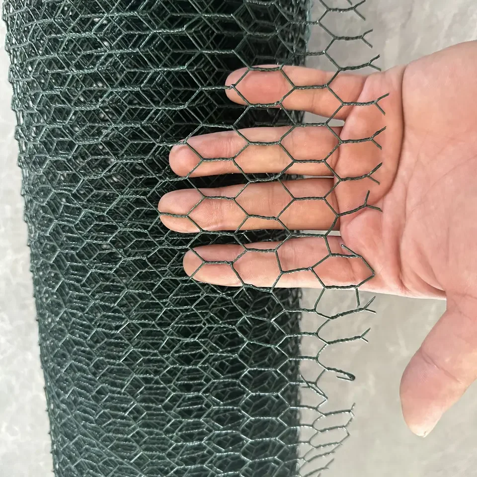 High effective and standard hexagonal wire mesh for sale / Chicken Wire Mesh Roll