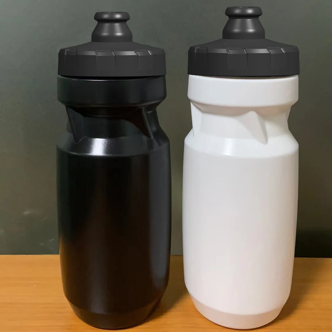 Велосипедная бутылка для воды