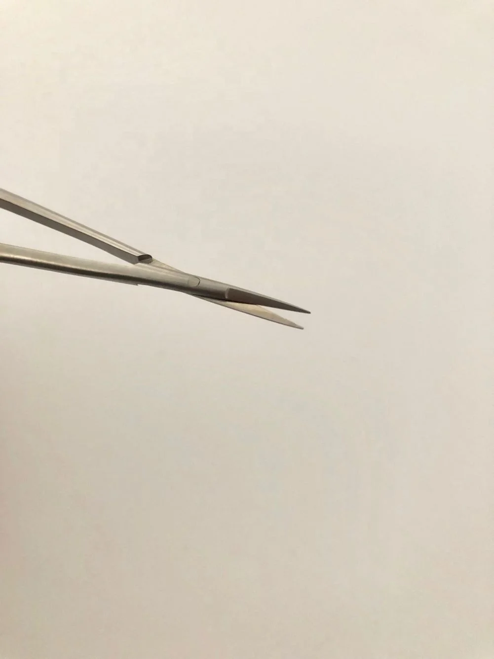 
Micro Scissors, bayonet-shaped NW628/Micro Scissors Neurosurgery/Yasargil Micro Scissors 