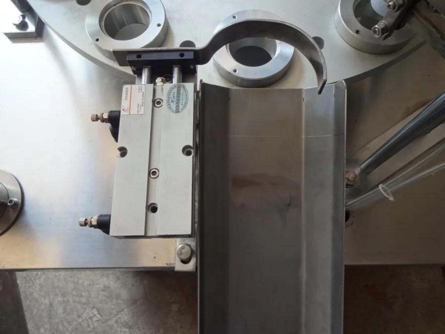 Automatic rotary coffee capsule filling and sealing machine for Nespresso K cup Dolce