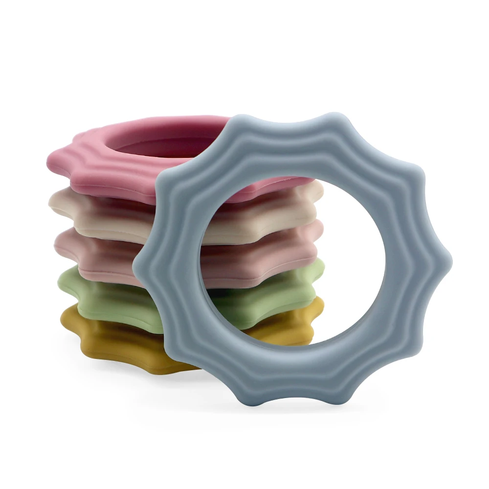 Melikey Wholesale Baby Silicone Fox Deer Sunshine Giraffe Cross Banana Rabbit Sun Bunny Rainbow Teether