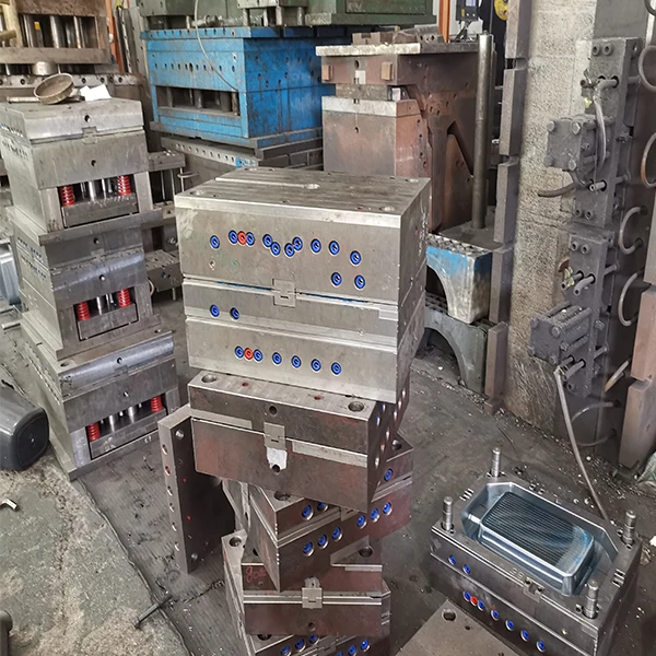 Chinese Supplier OEM Design New Water Bucket Mold Making Plastic Household Injection Molding Development