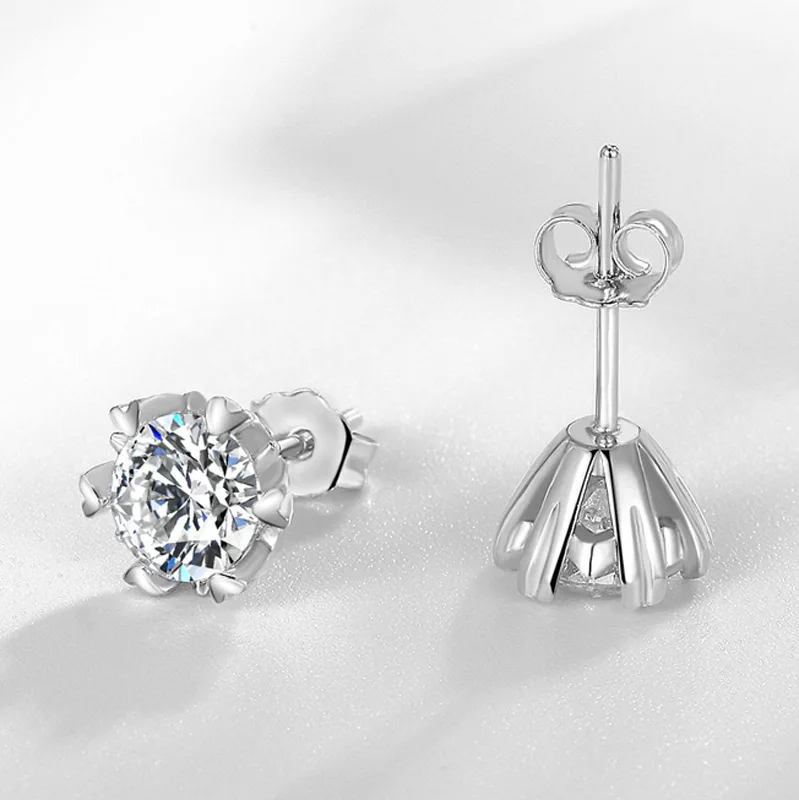 S925 Sterling silver Needle 18K White Gold Plated Snowflake heart-shaped  Studs earrings for Women