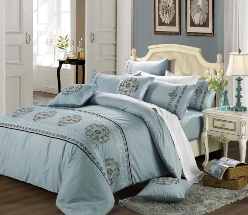 Dubai hotel new design wholesale luxury king size long staple cotton embroidery bed sheet sets bedding set duvet cover set