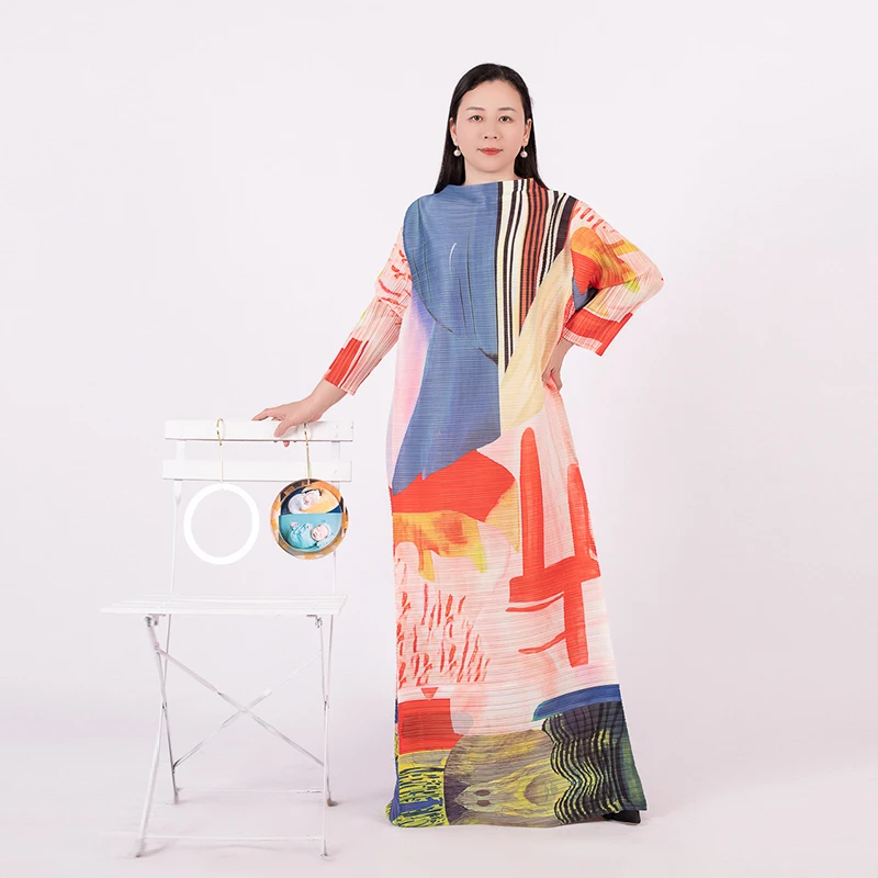 Плиссированная одежда Tianbao Miyake 2023garment factory оптовая продажа плиссированная модная повседневная Арабская африканская с принтом женское платье большого размера