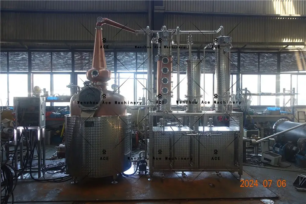 500 Liters Liquor Gin Distiller Factory Sell Copper Pot Distillery Equipment Alcohol Making Machine
