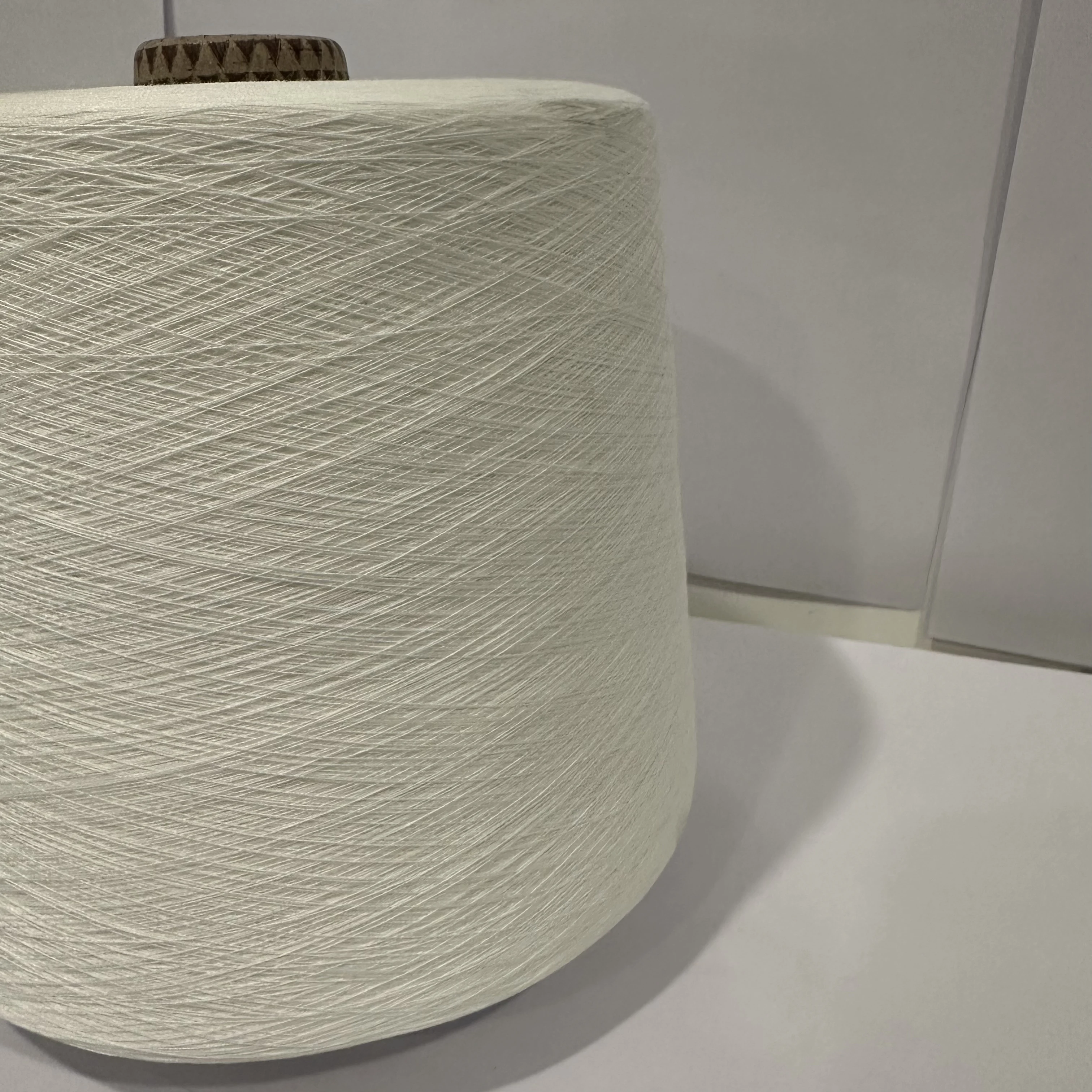 Chinese Manufacturer Moisture Absorber Sheath And Core Yarn Viscose Wool Core Spun Yarn