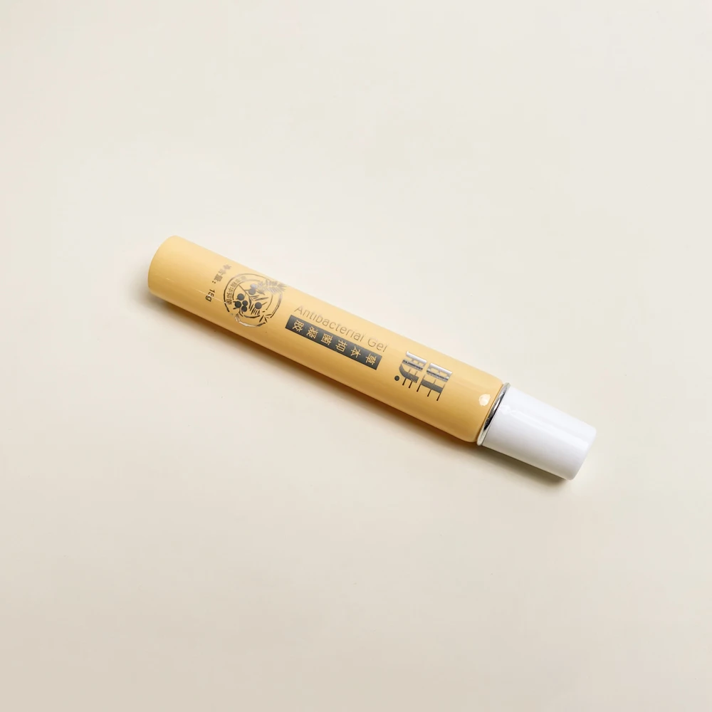 OEM/ODM Sharp Mouth Ointment Tube Cosmetics Packaging Long Mouth Spray Nozzle Tube Customized Factory Price in China