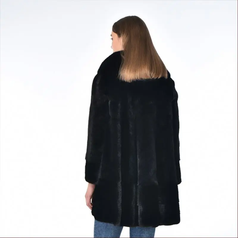 Premium Fashionable Elegant Puffy Plus Size Woman Genuine Long Mink Coat With Hood