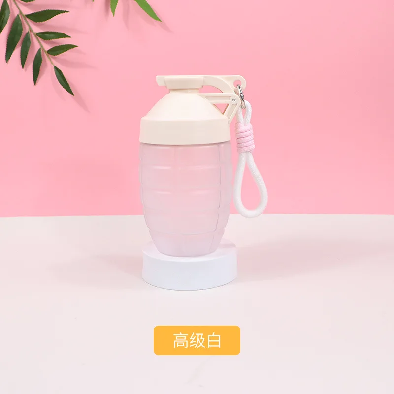 600ML Eco Friendly High Quality Water Bottle Gym Protein Shaker Bottle Cup With Ball New Design Powder Shaker Bottle
