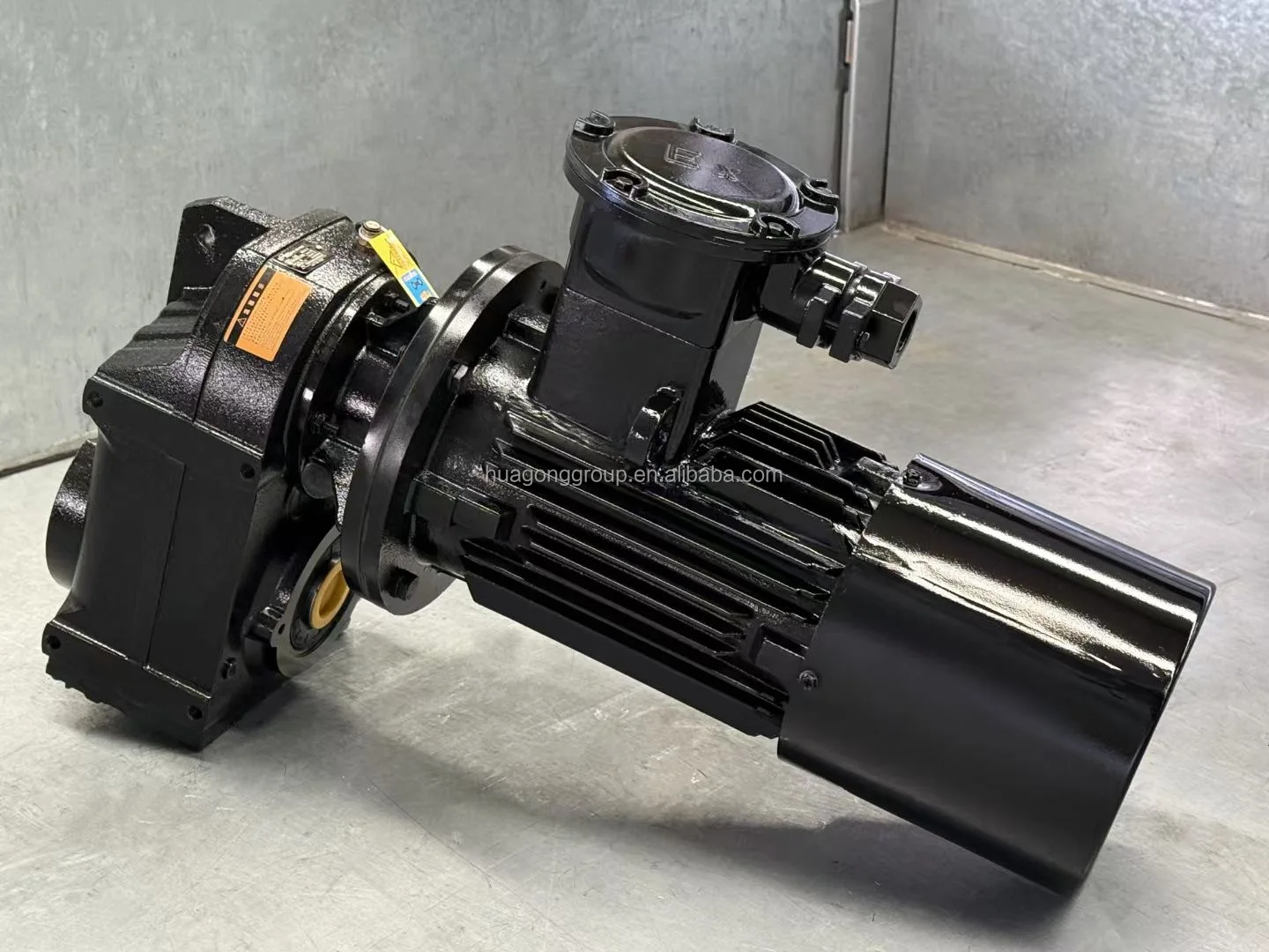 High Quality Gear Motor Helical Gear Box Bevel KA67 KAF57 K47 Gear Reducer Match Three Phase AC Motor