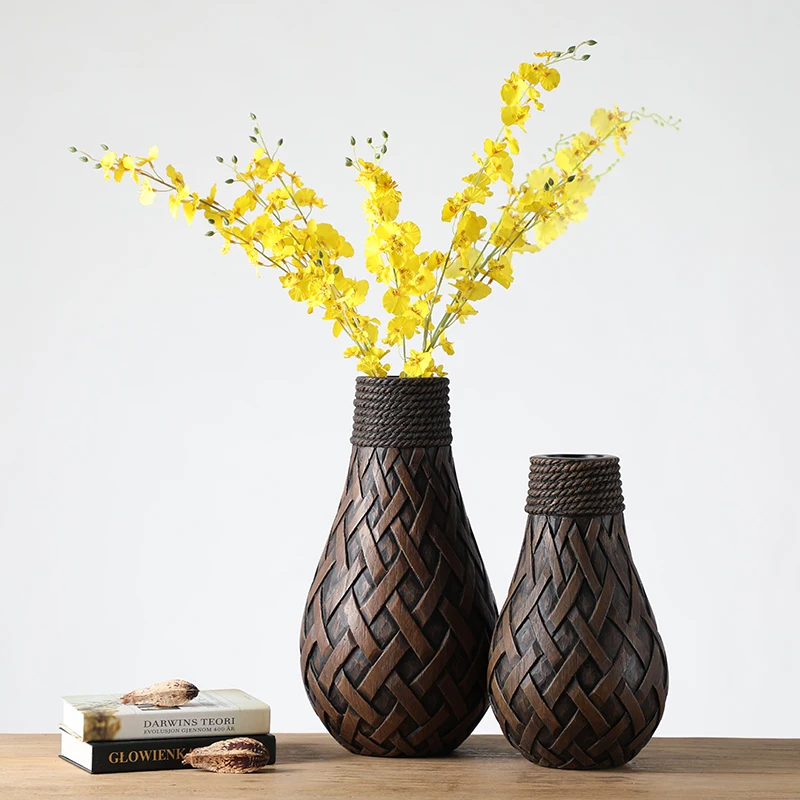 Wholesale Decoration Floral Ornament Nordic Vase Embossed Resin Vase For Church Decor