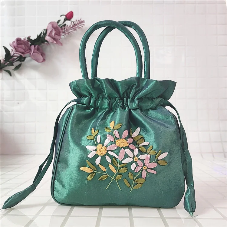 TLB-8R005    Lady small satin drawstring makeup bag 2022 latest ethnic embroidery flower handbag vintage