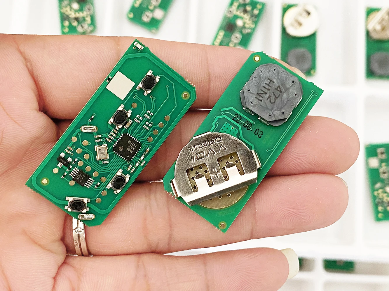 New Upgraded Universal Smart Remote  VVDI T-oyota 4D PCB Programming Car Keys 312/314/434Mhz A433 F433 5290 3370 0140 CN007294