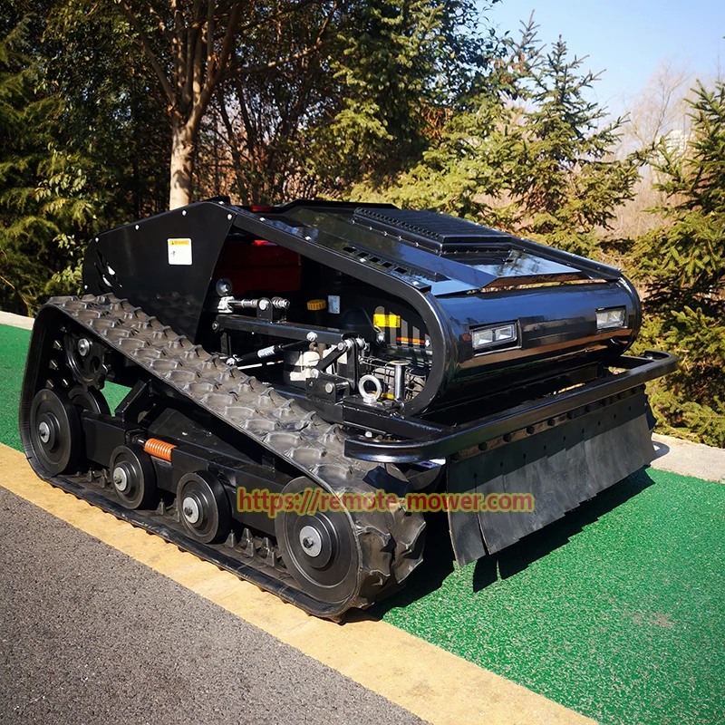Black Shark 800 Remote Controlled Lawn Mower Direct Manufacturer and Exclusive Supplier Made in MAX ( Shandong ) Industrial Co L