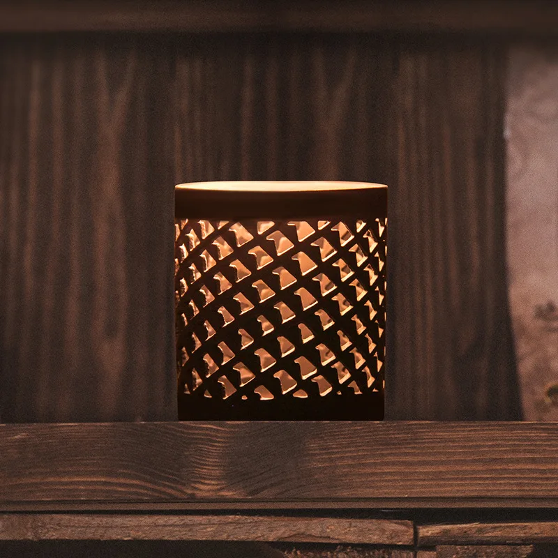 Hollow Ceramic Candle Cup Holder Retro Luxury Jars Restaurant Decoration Black Candle Jar for Candle