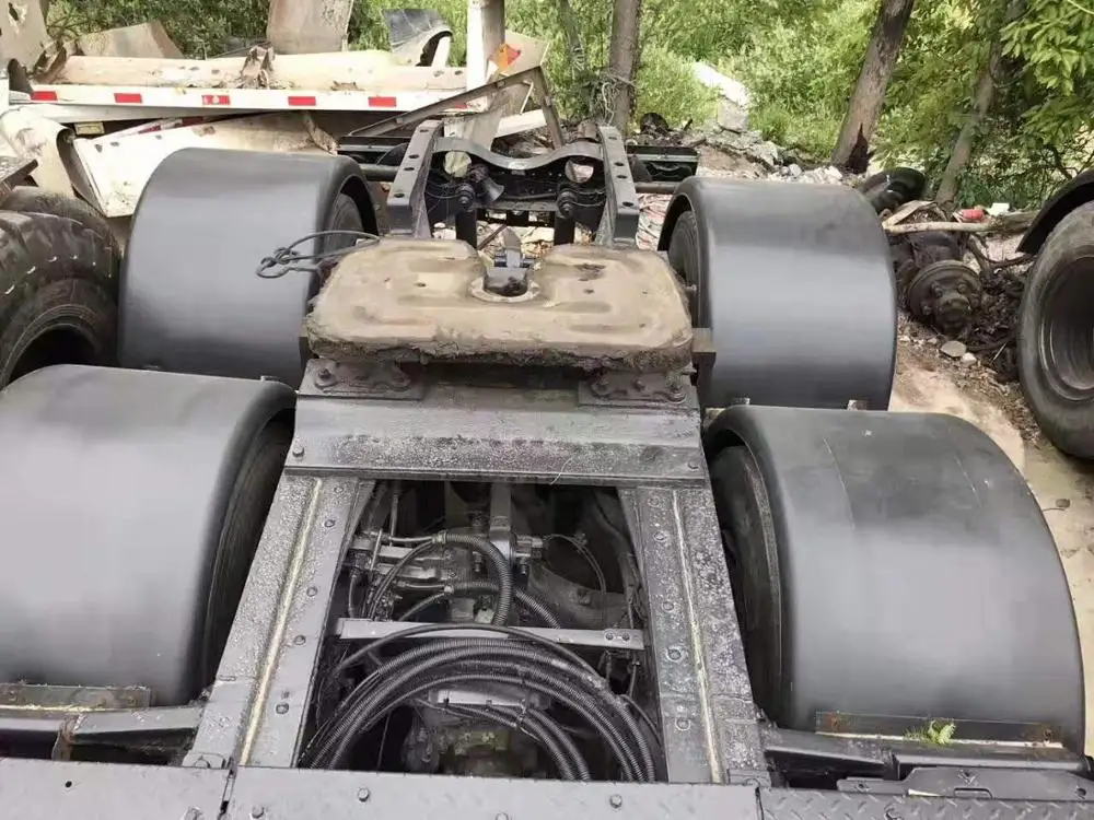 Used Condition China Made Hino 700 tractor head