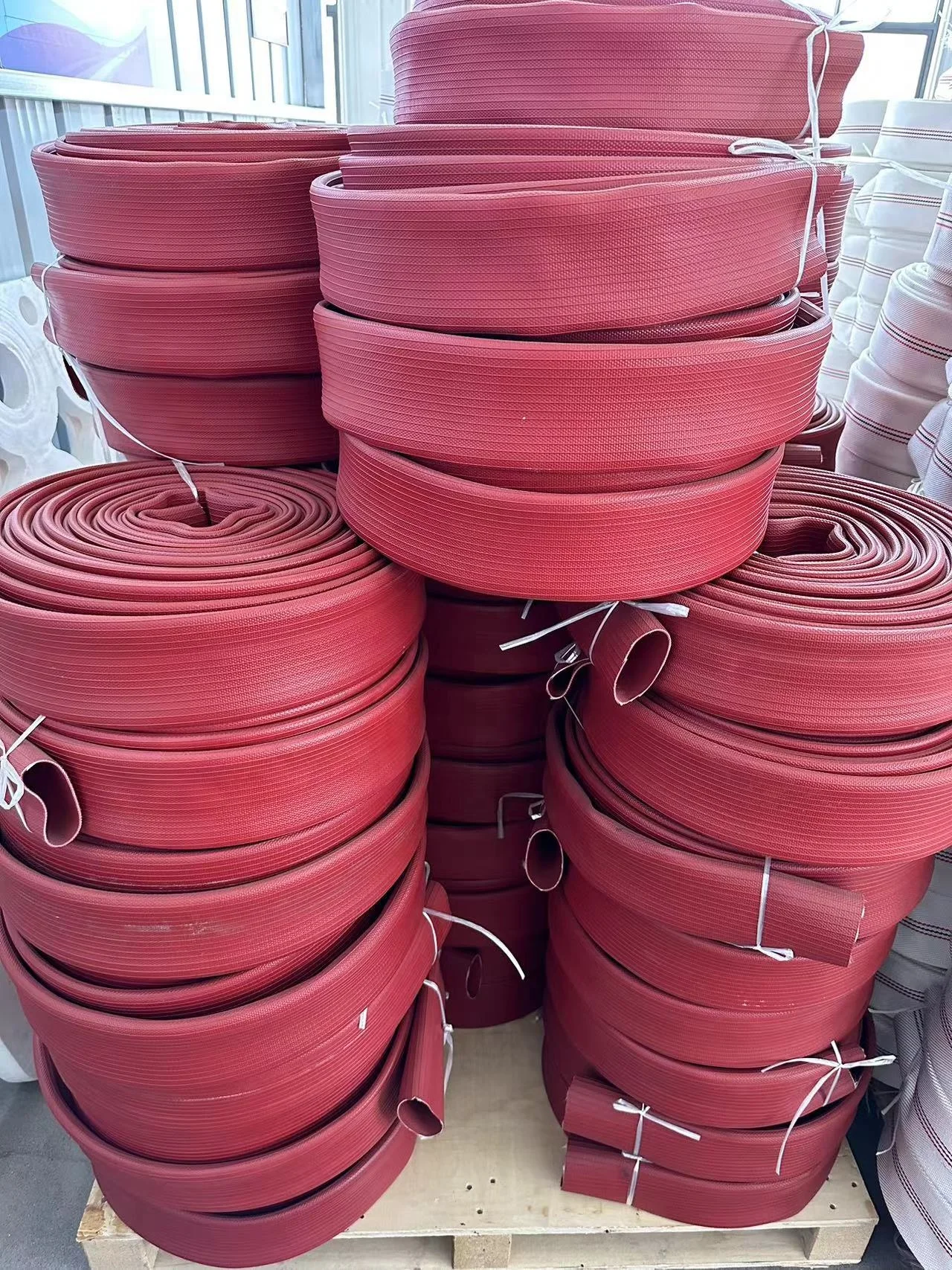 PVC/NBR/EPDM/TPU single layer/durable 1.5inch 2inch 2.5inch fire fighting hose with coupling