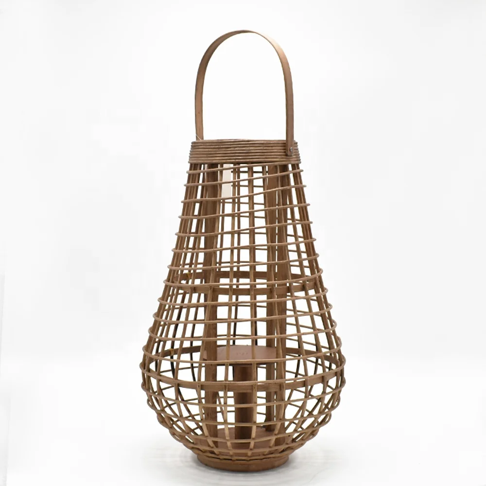 Hot Selling Home Deco Craft Natural Vintage Rustic Large Decorative Handmade Rattan Weaving Storm Lantern Bamboo Candle Lantern