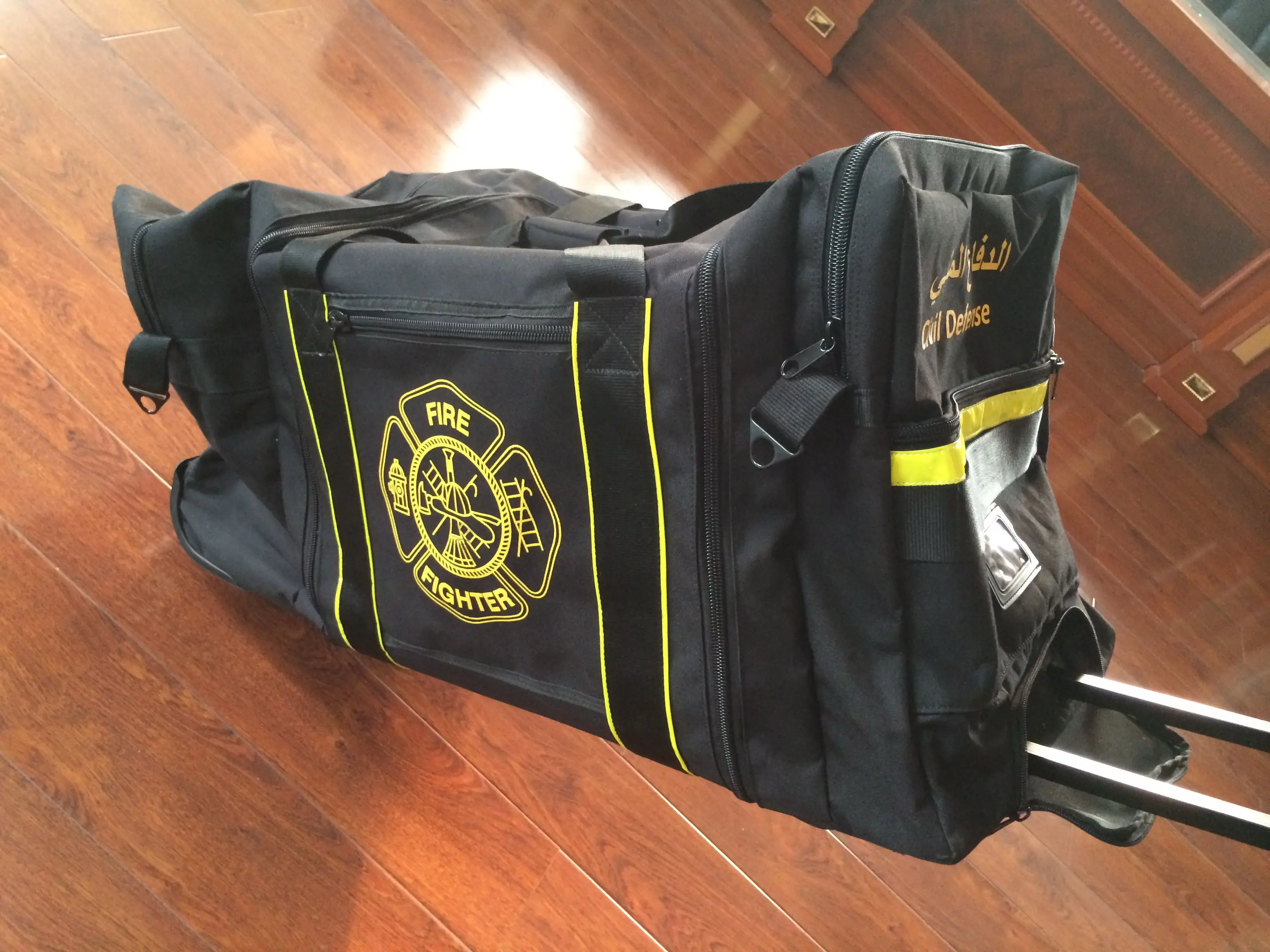 2022 New style High quality racing gear bag with wheels Deluxe Wheeled Turnout Fire Gear Bag