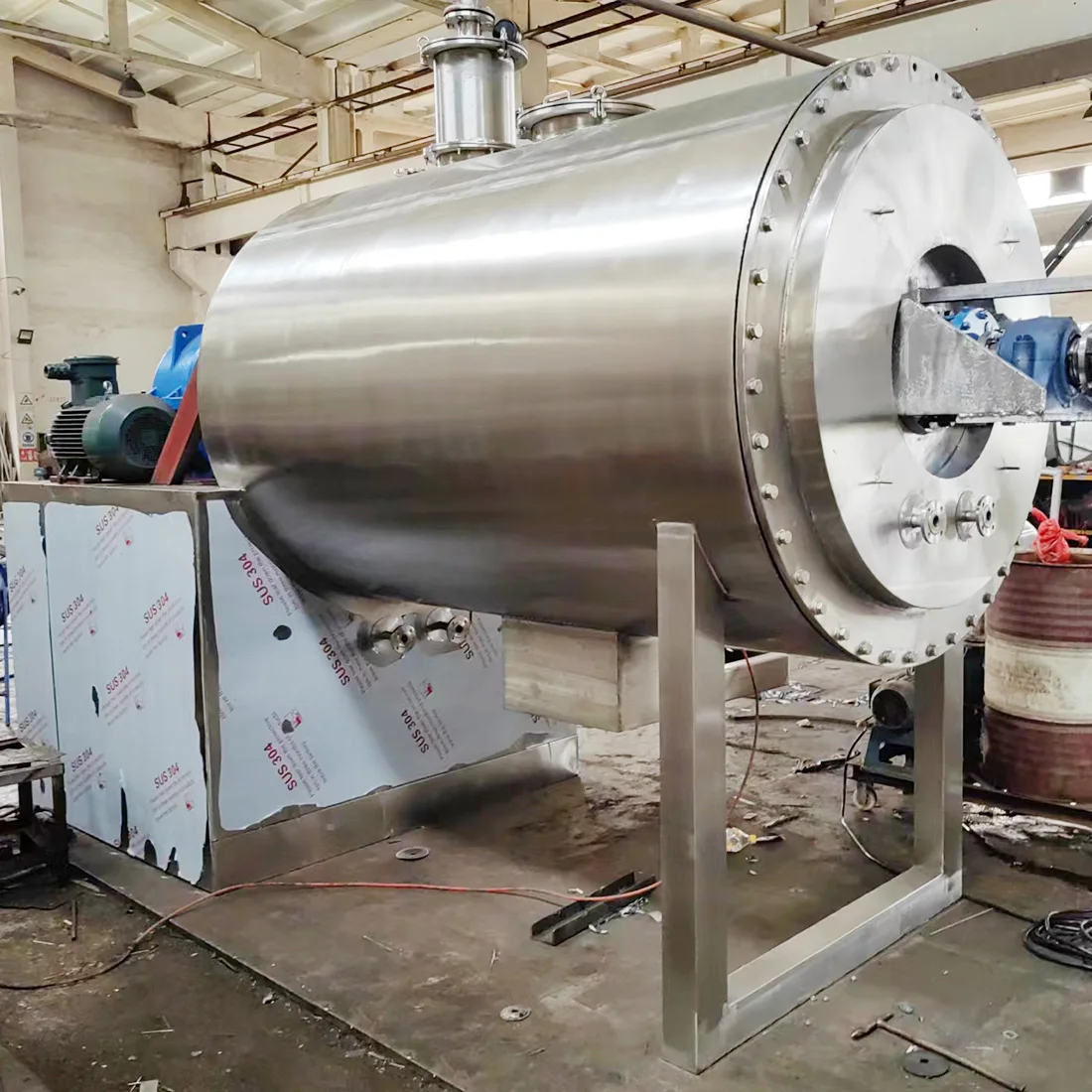 Iron hydroxide vacuum rake dryer nitrotoluene dryer chemical stainless steel dryer