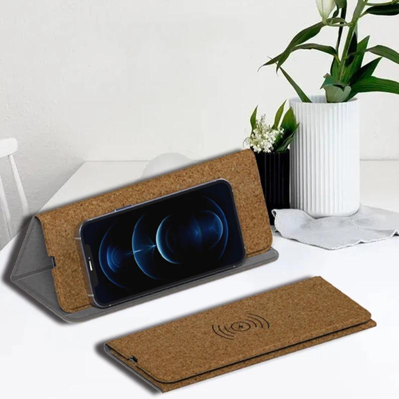 2022 Environmental Friendly Cork Flat Clicker Mouse Pad With Wireless Charger Technology Giveaways