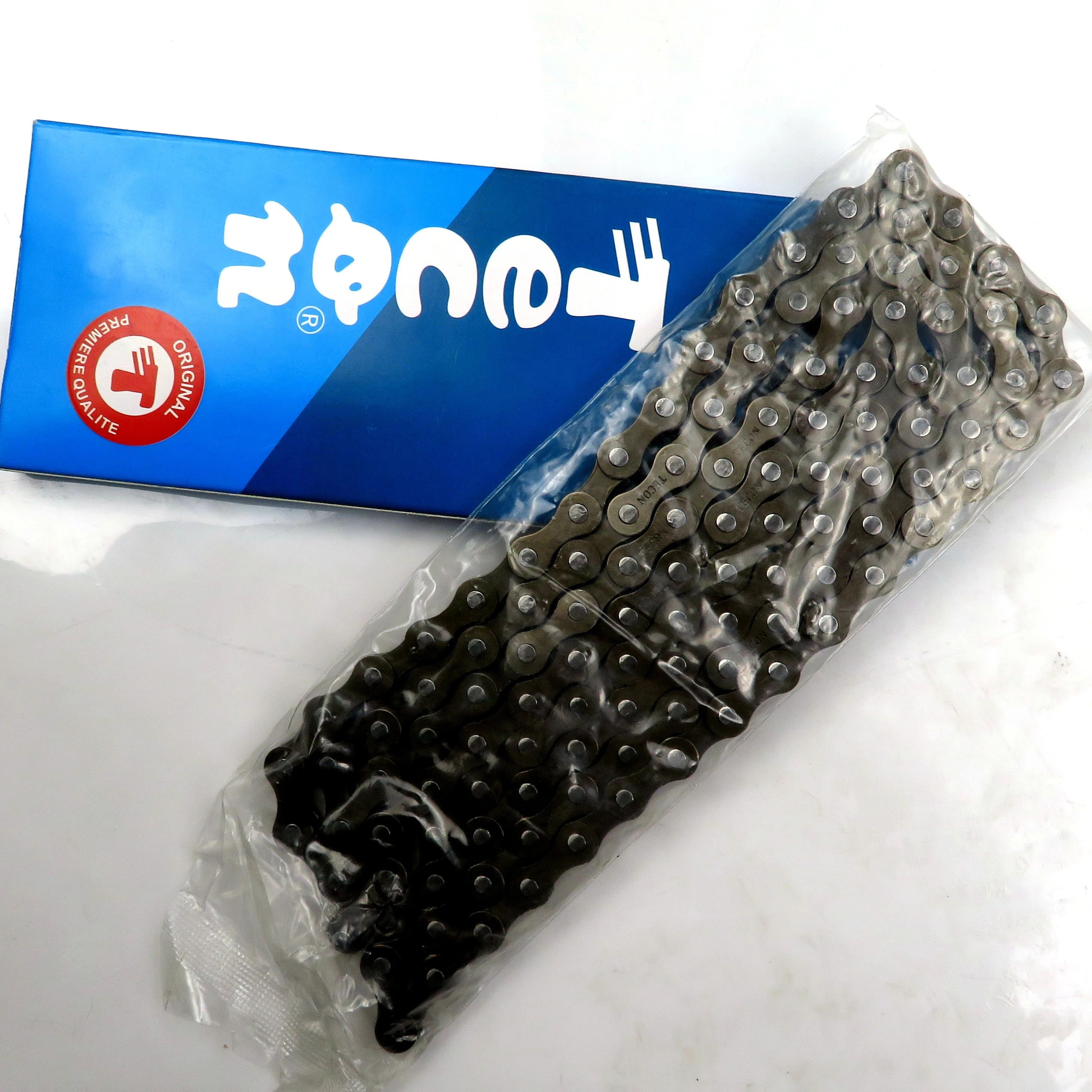 Good quality bicycle chain bike parts/Factory wholesale cheap 114L bicycle chain cycle roller chain