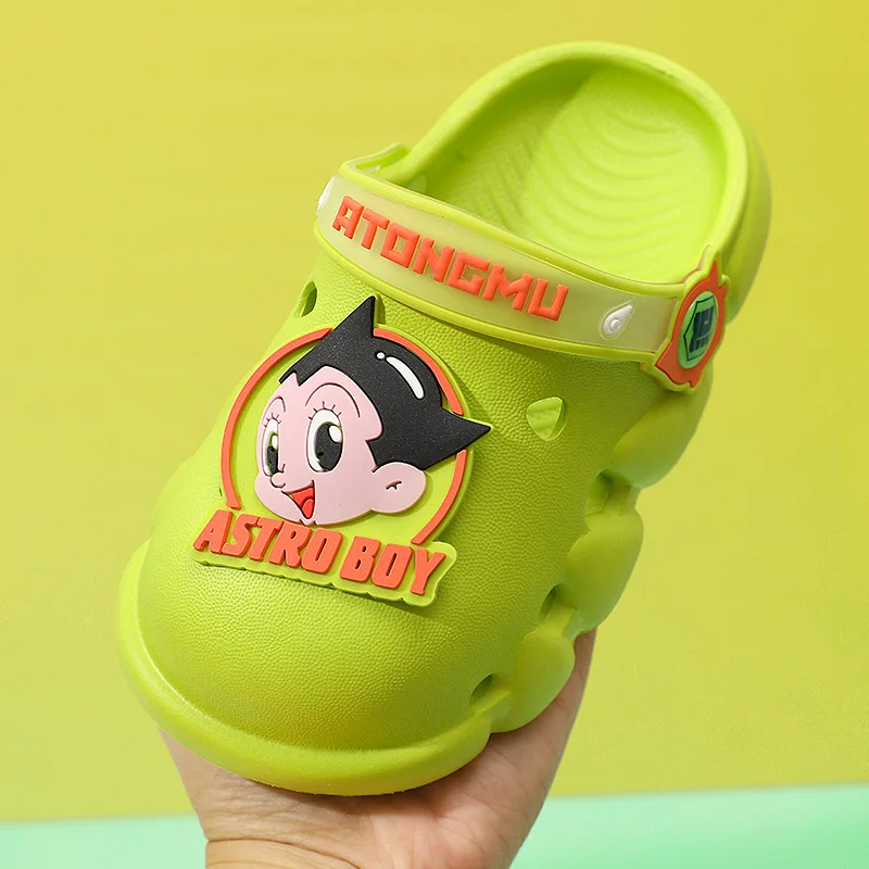 
2021 Unisex Summer Garden Shoes Cartoon Cute Eva Children Clogs Kids Beach Garden Sandals dropshipping Clogs for Children 