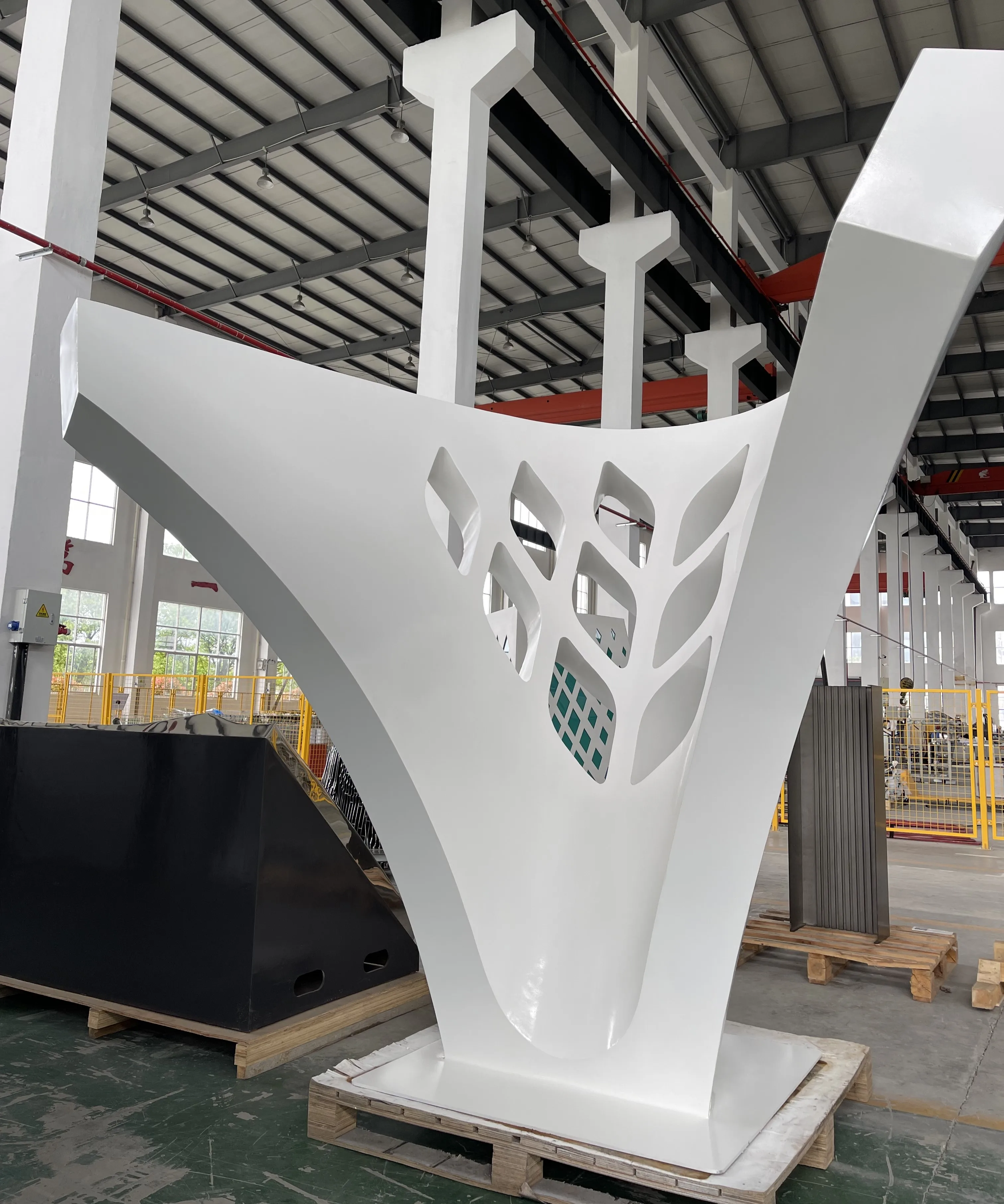 Special-Shaped Aluminum Perfortated Metal Column Cladding For Column Structure Decoration Hyperbolic Seamless Metal Curtain Wall