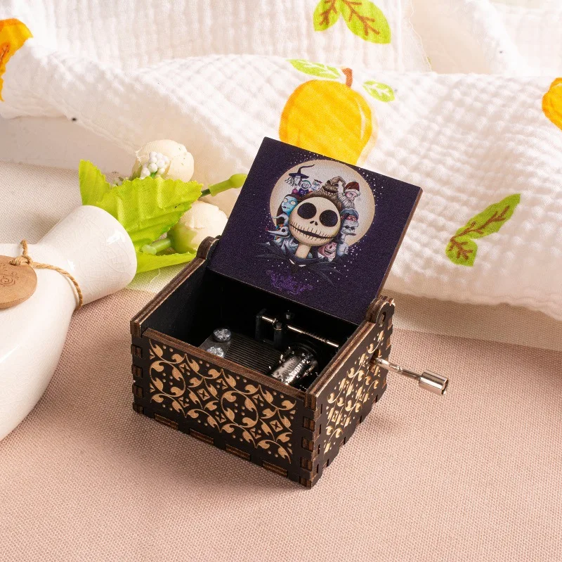 Wholesale Good Price Halloween Theme Music Box Wooden Hand Cranked Mini Size Music Box