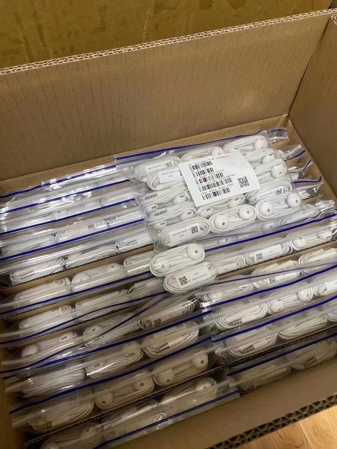 100% Original AM115 Headset With Mic And Remote 3.5mm Handsfree In-Ear Earphone for Huawei Honor  P7 P8 P9 Lite  for Smartphones