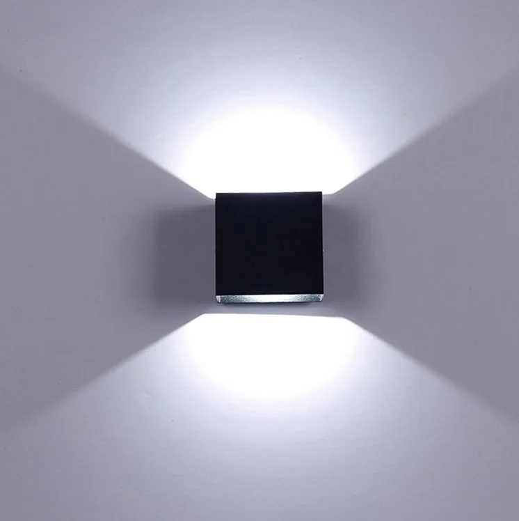 Stock Available Hot Sale Double Head Lighting Led Wall Lamp Wall Mounted For Home Lights Waterproof Ip65 Outdoor Wall Light