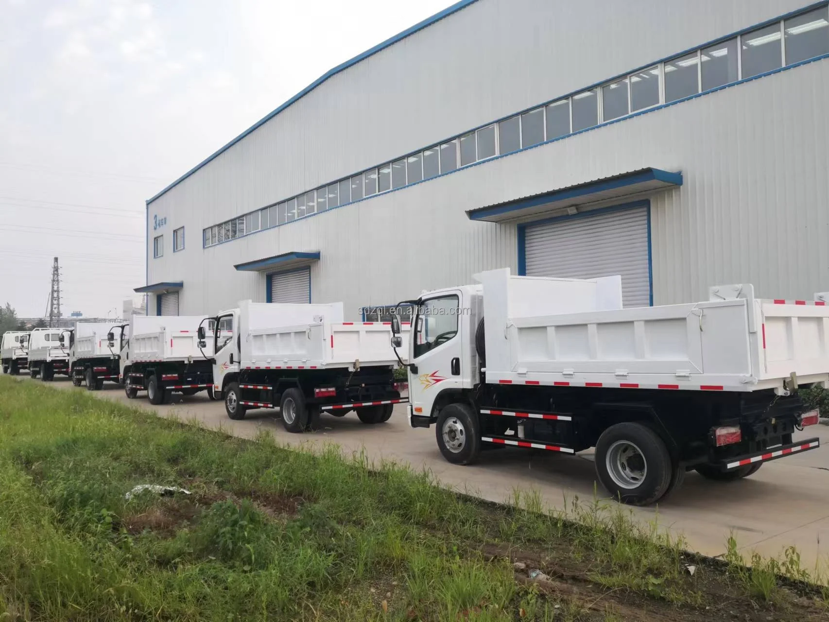 LHD FAW Tiger VH Light Duty 8 Tons Dumper Trucks Prices