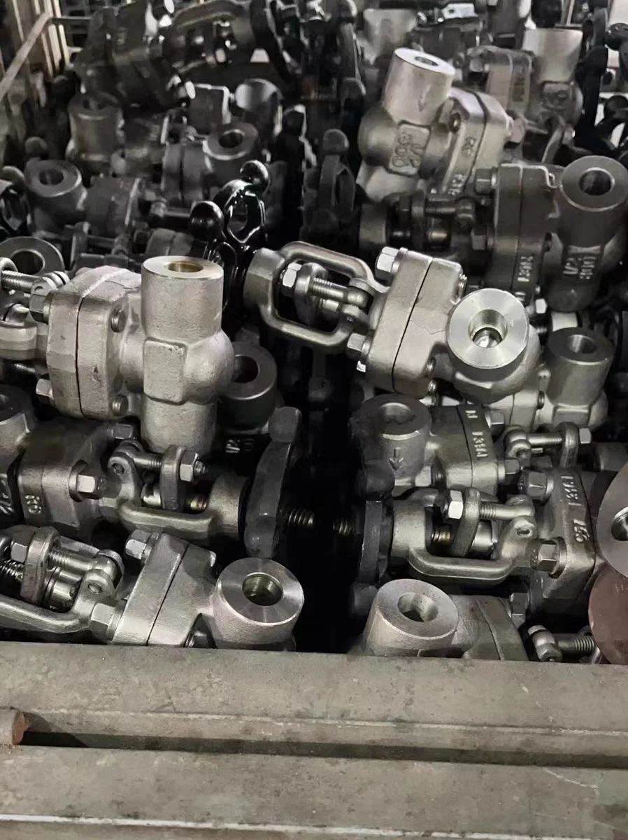 Tkfm 800 фунтов Api602 стандартная Astm A182 F11 обшивка кузова 8 Sw концевой запорный клапан 26