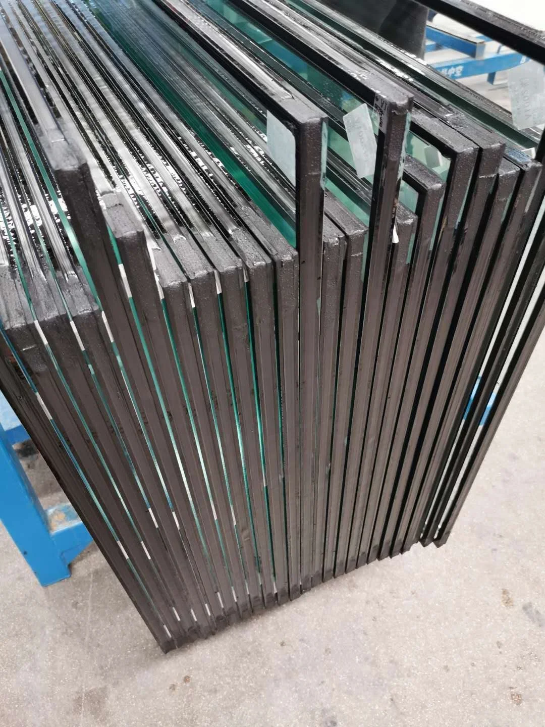 Price Unit Vacuum Tempered Insulated Low-e Glass