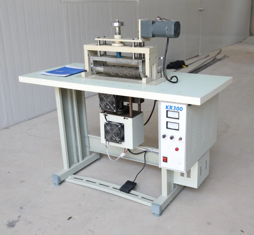 Hot sale 300mm Ultrasonic mask sewing Machine