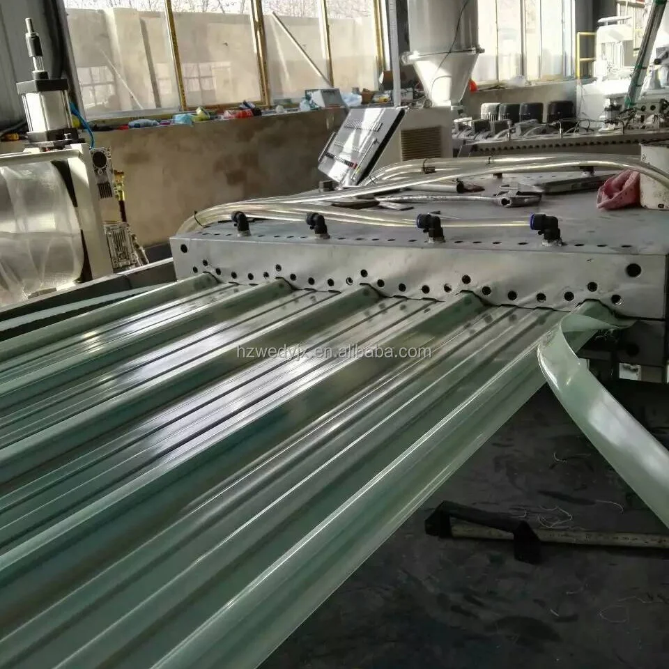 Машина для экструзии листов гофрированной крыши из