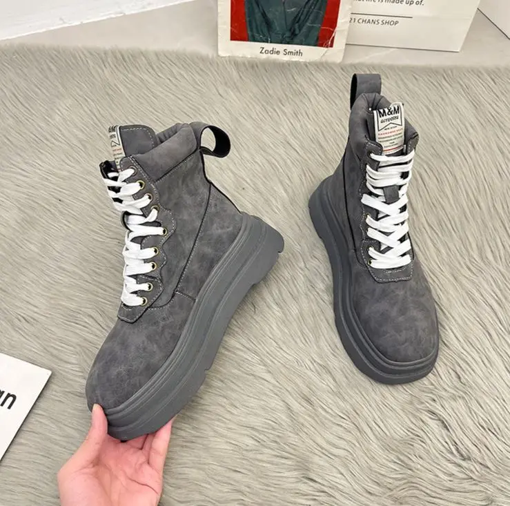 2021 new style Vintage design fashion ladies Martin boots colorful winter shoes