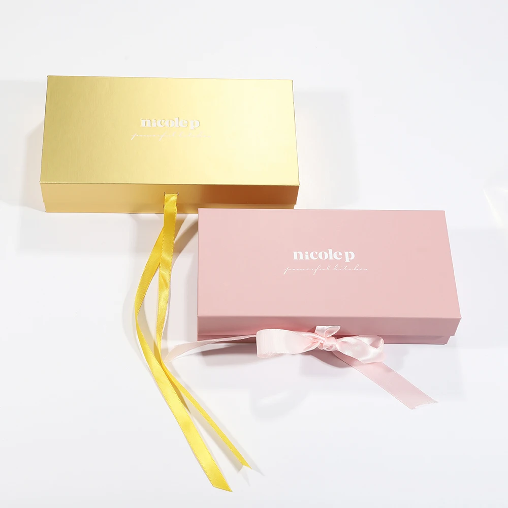 Custom wholesale Magnetic Folding Gift Box Packaging