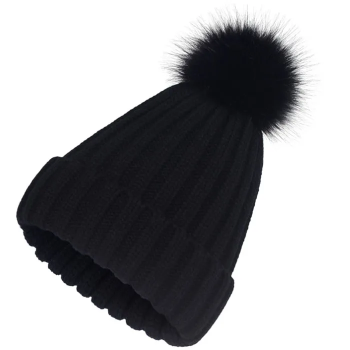pom beanie 18.jpg