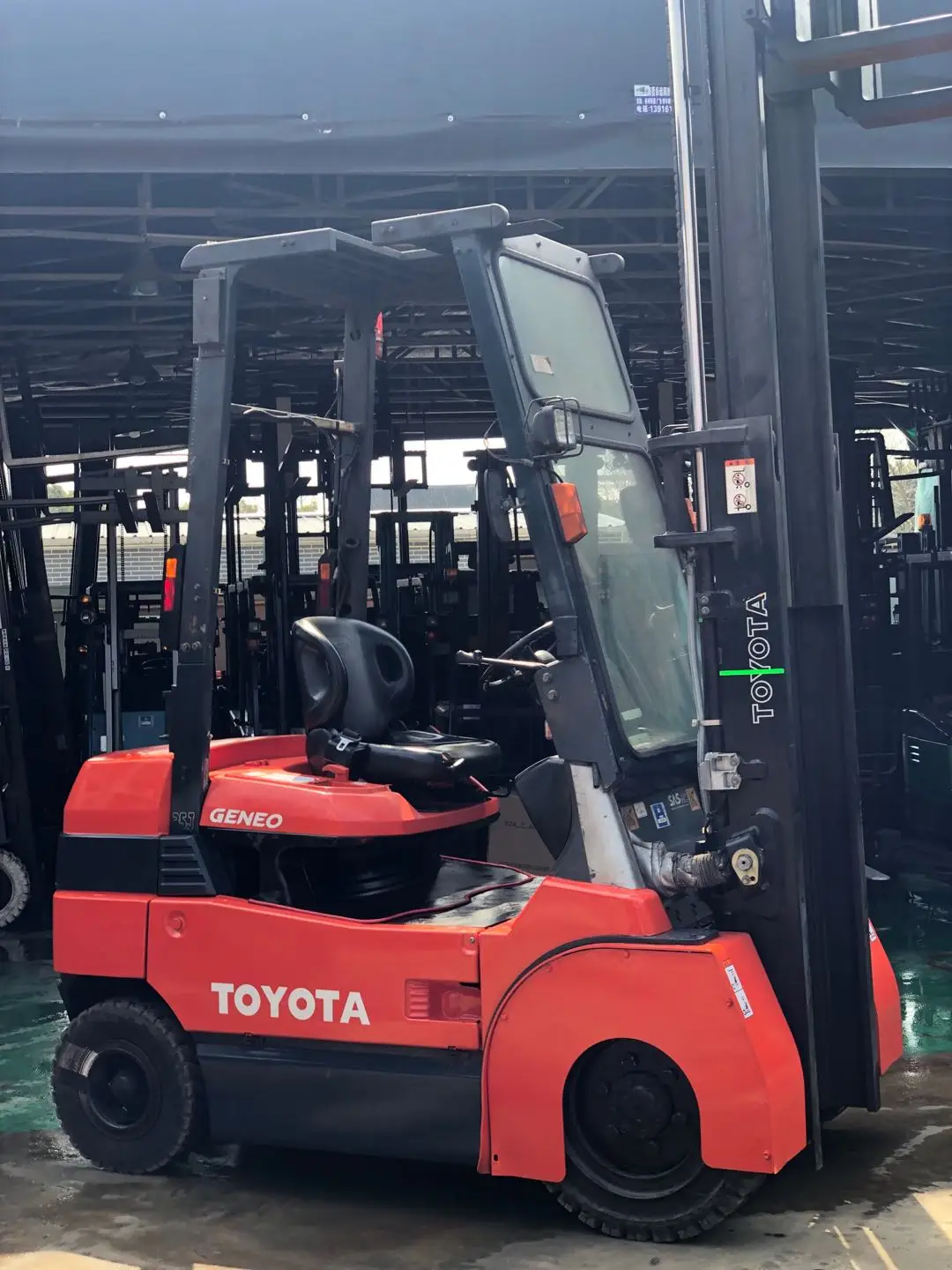 Подержанные мини-погрузчики японский бренд Toyota 3.5ton продажа в Шанхае хорошее качество низкая цена